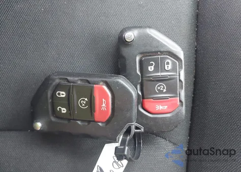 2020 Jeep Wrangler Unlimited Rubicon 4X4 из США, поврежденный, VIN 1C4HJXFG6LW243231